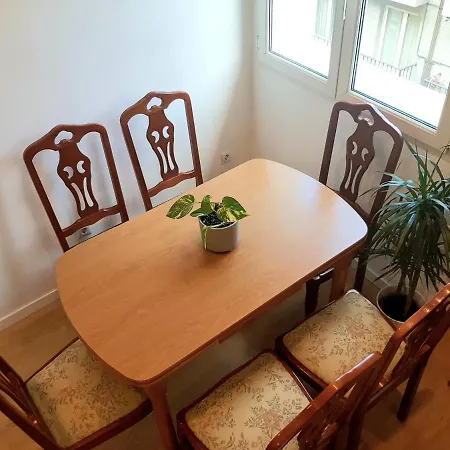 Vivienda Con 3 Principe Del Silencio Gijón